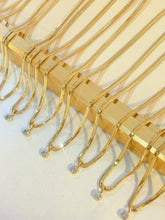 Load image into Gallery viewer, LUOWEND 18K Yellow Gold Real Natural Diamond Necklace for Women