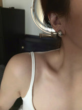 Load image into Gallery viewer, LUOWEND 18K White Gold Diamond Earrings for Women