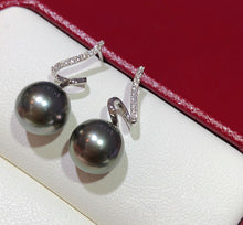 Load image into Gallery viewer, LUOWEND 18K White Gold Natural Tahiti Black Pearl Earrings for Women