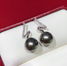 Load image into Gallery viewer, LUOWEND 18K White Gold Natural Tahiti Black Pearl Earrings for Women