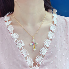 Load image into Gallery viewer, LUOWEND 18K Yellow Gold Natural Color Sapphire Pendant for Women