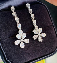 Load image into Gallery viewer, LUOWEND 18K White Gold Real Natural Diamond Drop Earrings for Women