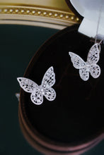 Load image into Gallery viewer, LUOWEND 18K White Gold Real Natural Diamond Pendant Necklace for Women