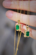 Load image into Gallery viewer, LUOWEND 18K Yellow Gold Real Natural Emerald and Diamond Gemstone Necklace for Women