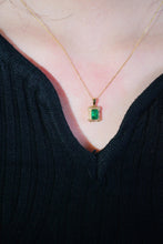 Load image into Gallery viewer, LUOWEND 18K Yellow Gold Real Natural Emerald and Diamond Gemstone Necklace for Women