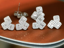 Load image into Gallery viewer, LUOWEND 18K White Gold Natural Diamond Stud Earrings for Women