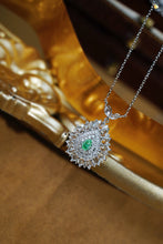 Load image into Gallery viewer, LUOWEND 18K White Gold Natural Green Diamond Necklace for Women