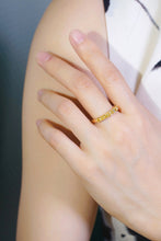 Load image into Gallery viewer, LUOWEND 18K Yellow Gold Natural Yellow Diamond Ring for Women