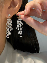 Load image into Gallery viewer, LUOWEND 18K White Gold Natural Diamond Drop Earrings for Women
