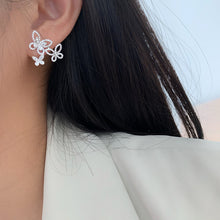 Load image into Gallery viewer, LUOWEND 18K White Gold Natural Diamond Stud Earrings for Women