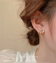 Load image into Gallery viewer, LUOWEND 18K Rose Gold Real Natural Diamond Stud Earrings for Women