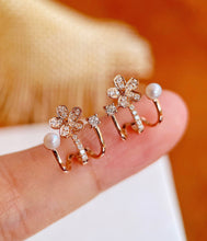 Load image into Gallery viewer, LUOWEND 18K Rose Gold Real Natural Diamond Stud Earrings for Women