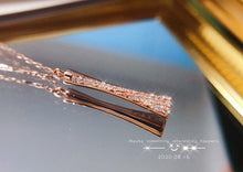 Load image into Gallery viewer, LUOWEND 18K Yellow or Rose Gold Real Natural Diamond Pendant Necklace for Women