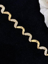 Load image into Gallery viewer, LUOWEND 18K Yellow Gold Real Natural Diamond Bracelet for Women