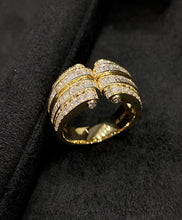 Load image into Gallery viewer, LUOWEND 18K Yellow Gold Real Natural Diamond Ring for Women