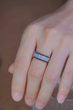 Load image into Gallery viewer, LUOWEND 18K White Gold Real Natural Black and White Diamond Ring for Women