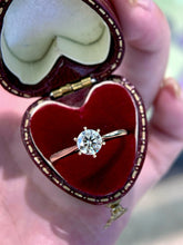 Load image into Gallery viewer, LUOWEND 18K White/Yellow Gold Natural Diamond Ring for Women