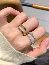 Load image into Gallery viewer, LUOWEND 18K Yellow Gold Natural Diamond Ring for Women