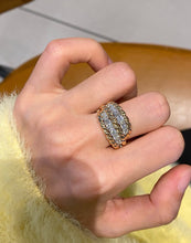 Load image into Gallery viewer, LUOWEND 18K Yellow Gold Natural Diamond Ring for Women