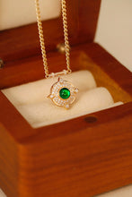 Load image into Gallery viewer, LUOWEND 18K Yellow Gold Real Natural Emerald and Diamond Gemstone Necklace for Women