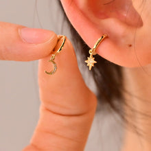 Load image into Gallery viewer, LUOWEND 18K Yellow Gold Real Natural Diamond Hoop Earrings for Women