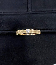 Load image into Gallery viewer, LUOWEND 18K Yellow Gold Natural Diamond Ring for Women