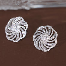 Load image into Gallery viewer, LUOWEND 18K White Gold Real Natural Diamond Stud Earrings for Women