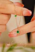 Load image into Gallery viewer, LUOWEND 18K Yellow Gold Real Natural Diamond&Emerald Necklace for Women