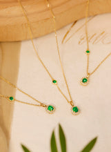 Load image into Gallery viewer, LUOWEND 18K Yellow Gold Real Natural Diamond&Emerald Necklace for Women