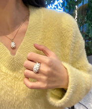 Load image into Gallery viewer, LUOWEND 18K Yellow Gold Natural Diamond Ring for Women