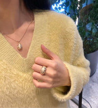 Load image into Gallery viewer, LUOWEND 18K Yellow Gold Natural Diamond Ring for Women