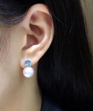 Load image into Gallery viewer, LUOWEND 18K White Gold Natural Akoya Pearl Stud Earrings for Women