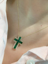 Load image into Gallery viewer, LUOWEND 18K Yellow Gold Natural Emerald Cross Pendant Necklace for Women
