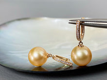 Load image into Gallery viewer, LUOWEND 18K Gold Tihiti Black Pearl or Gold Pearl Hoop Earrings for Women