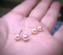 Load image into Gallery viewer, LUOWEND 18K White Gold Real Natural Akoya Pearl Earrings for Women