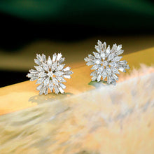 Load image into Gallery viewer, LUOWEND 18k White Gold Natural Diamond Earrings for Women