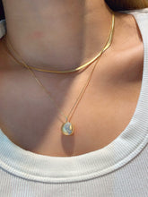 Load image into Gallery viewer, LUOWEND 18K Yellow Gold Natural Diamond Pendant Necklace for Women