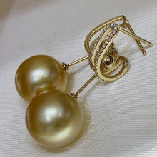 Load image into Gallery viewer, LUOWEND 18K Yellow Gold Natural Diamond and Pearl Earrings for Women