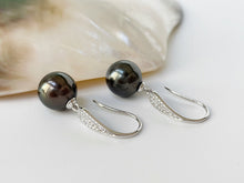 Load image into Gallery viewer, LUOWEND 18K White Gold Real Natural Diamond and Tahiti Black Pearl Earrings for Women