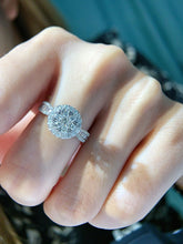 Load image into Gallery viewer, LUOWEND 18K White Gold Real Natural Diamond Ring for Women