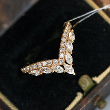 Load image into Gallery viewer, LUOWEND 18K Yellow Gold Real Natural Diamond Ring for Women