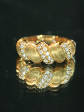 Load image into Gallery viewer, LUOWEND 18K Yellow Gold Fine Jewelry Real Natural Diamond Ring for Women