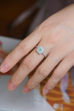 Load image into Gallery viewer, LUOWEND 18k White Gold Real Natural Green Diamond Ring for Women