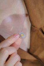 Load image into Gallery viewer, LUOWEND 18K White Gold Natural Yellow Diamond Necklace for Women