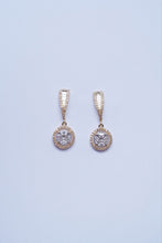 Load image into Gallery viewer, LUOWEND 18K Yellow Gold Natural Diamond Stud Earrings for Women