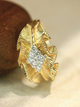 Load image into Gallery viewer, LUOWEND 18K Yellow Gold Fine Jewelry Real Natural Diamond Ring for Women