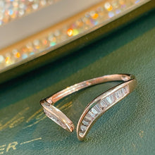 Load image into Gallery viewer, LUOWEND 18K Yellow Gold Natural Diamond Ring for Women