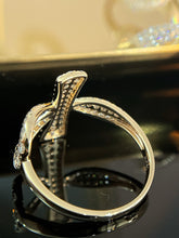 Load image into Gallery viewer, LUOWEND 18K Yellow Gold Natural Diamond Ring for Women