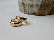 Load image into Gallery viewer, LUOWEND 18K Yellow Gold Hoop Earrings for Women