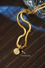 Load image into Gallery viewer, LUOWEND 18K Yellow Gold Real Natural Diamond Pendant Necklace for Women